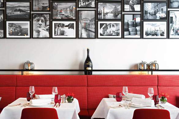 Hapag Lloyd Cruises MS Europa Venezia.jpg